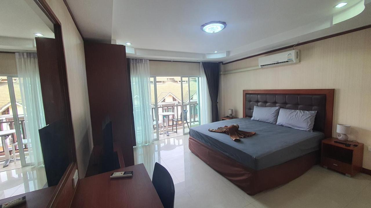 Shiba Guesthouse Pattaya ภายนอก รูปภาพ